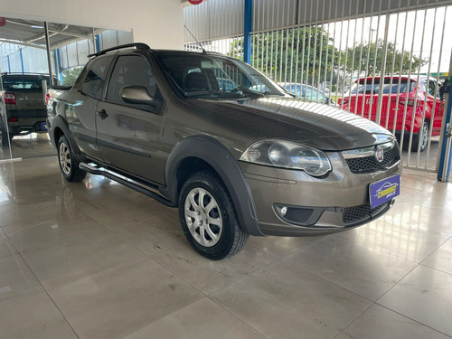 Fiat Strada 1.6 16v Trekking Cab. Dupla Locker Flex 3p