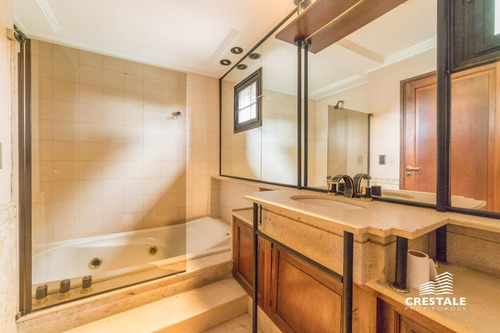 Imagen 25 de 30 de Venta Importante Casa 4 Dormitorios - Fisherton, Rosario