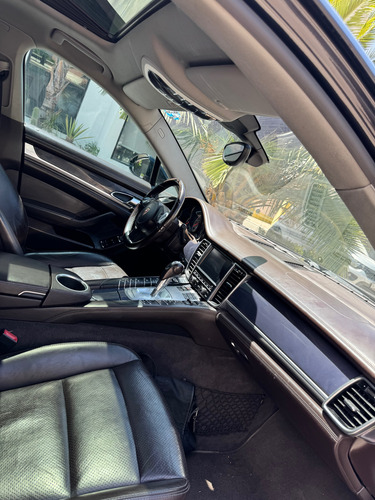 Porsche Panamera 3.0 S Hybrid V6 At