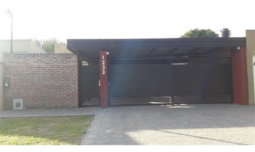 Casa En Venta En Calle 505 Entre 7 Y 8, Ringuelet.