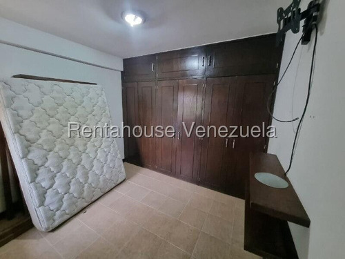 Daniela Linarez Vende Apartamentos En Avenida Hernan Garmendia Via El Ujano Con 93m2 De Construccion 3 Habitaciones 2 Baños En Piso Bajo Vigilancia Las 24 Horas Zona Este Barquisimeto Contáctanos