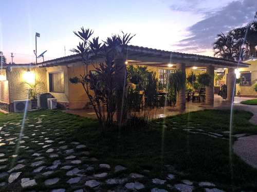 Imagen 2 de 13 de Rosaura Cortez Vende Finca En Safari Casa Miel Carabobo