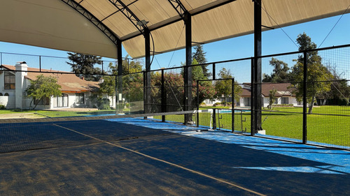 Venta De Espectacular Propiedad En Pirque. Gran Casona, Ubic