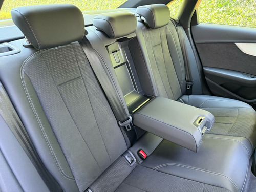Audi A4 Sline 2025