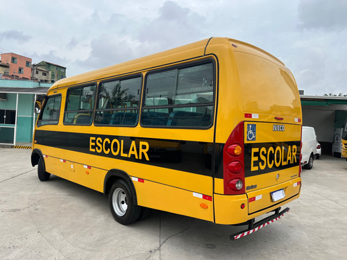 Micro Ônibus Iveco City Class 70c17
