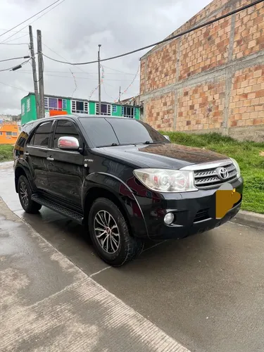 Toyota Fortuner 2.7l 4x2