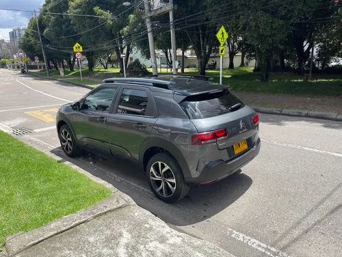 Citroën C4 Cactus 1.6 Shine Turbo Aut