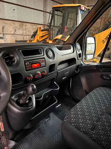 Imagen 2 de 10 de Renault Master 2013 2.3 T4 Dci130 Cc Chasis