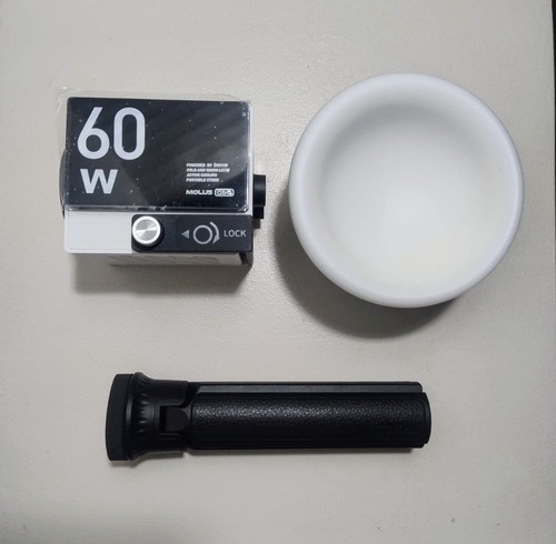 Luz Led Zhiyun Molus G60 Bicolor Para Camara Blanco Blanco Cálido Y Blanco Frío (Usado)