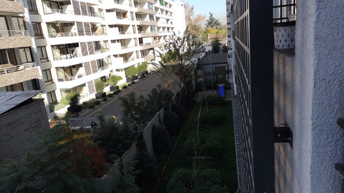 Imagen 20 de 23 de Departamento 2d Iluminado Y Ajardinado En Ñuñoa