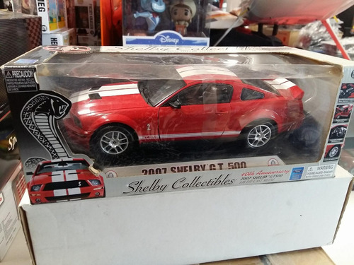 Shelby Collectibles Cobra 2007 Shelby Gt 500 1:18 Rojo