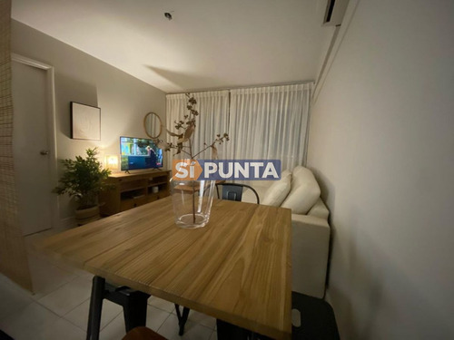Imagen 2 de 8 de Apartamento En Venta De 1 Dormitorio, Con Renta Anual
