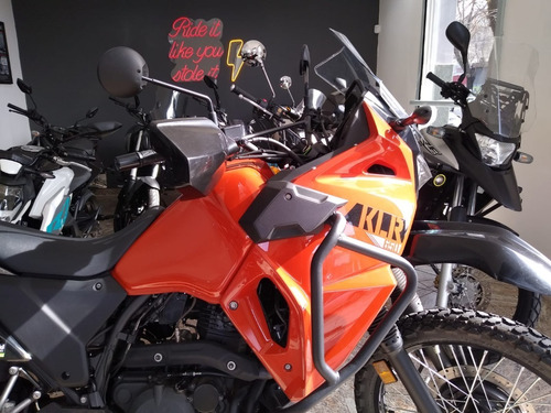 Imagen 7 de 16 de Kawasaki Klr650 Klr 650 ( No Versys 300 ) Tomo Permutas