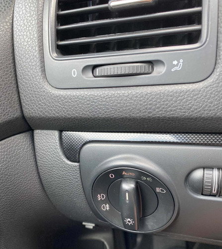 Volkswagen Jetta 2010 2.5 4p