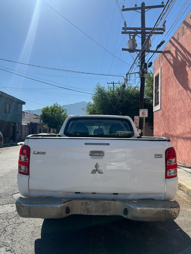 Mitsubishi L200 2.5 Di-d Cabina Doble 4x4 Mt