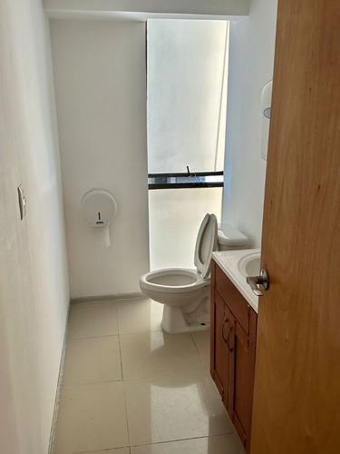 Oficina En Venta Y Renta En Lomas De Chapultepec Centro Medico Palmas (m2o2759)