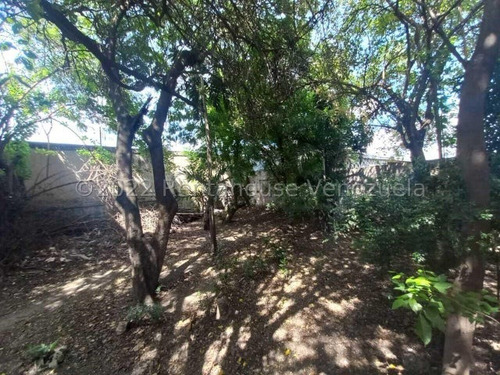 Venta Terreno De 640 Mts En Pleno Oeste De Barquisimeto Gabriela C