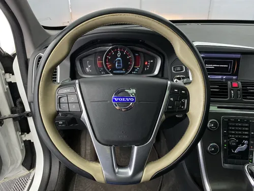 Volvo XC60 3.0 T6 R-design Awd