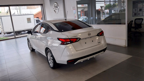 Nissan Versa 1.6 Exclusive At