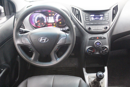 Imagem 6 de 10 de Hyundai Hb20 1.0 Comfort Flex Manual