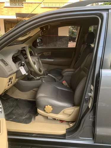 Toyota Fortuner 2.7l 4x2