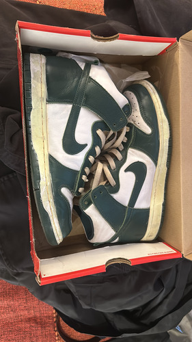 Dunk High Spartan Green - 8.5us (Usado)