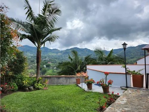 Venta De Finca En El Peñol Vereda La Helida