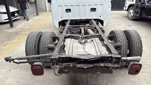 Ford F-350 V8 6.2 L