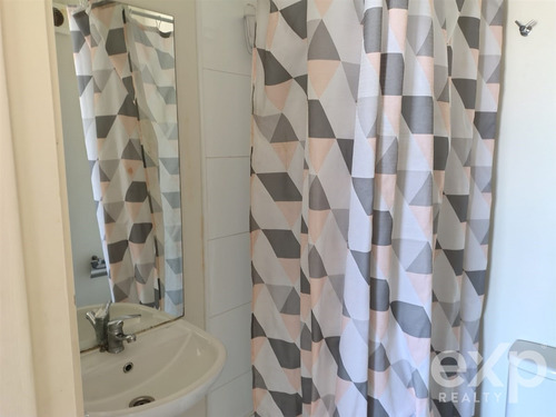 Departamento En Arriendo De 2 Dorm. En Viña Del Mar
