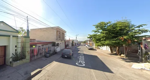 Casa En Venta, !! Unica Oportunidad De Adquirir Esta Propiedad¡¡, Ya Adjudicada - Cándido Avilés Inzunza 3230, Plutarco Elías Calles, 80194 Culiacán Rosales, Sin.