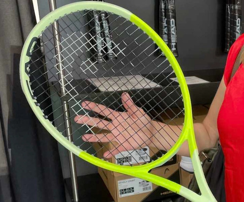 Raqueta De Tenis Head Extreme Mp 2024 Puño 4 3/8