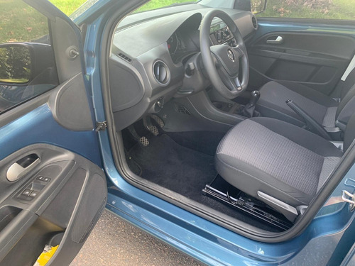 Volkswagen Up Move