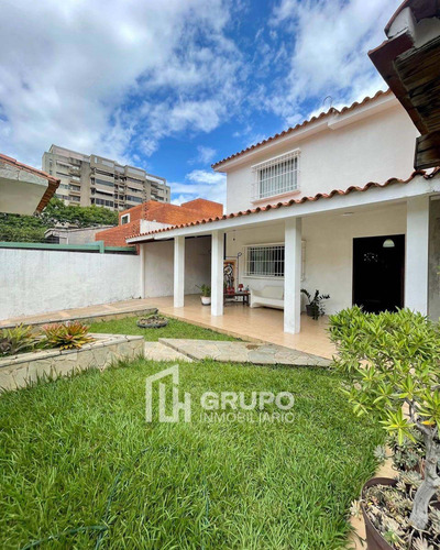 Imagen 2 de 17 de Venta De Casa En La Viña