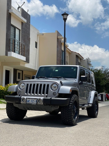 Imagen 3 de 11 de Jeep Wrangler 2018 3.7 Sahara 3.6 4x4 At