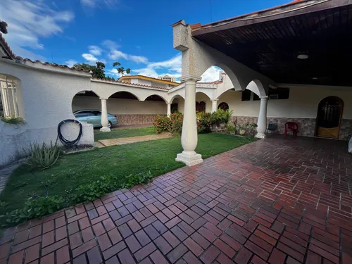 Casa En Venta Urb. San Jacinto