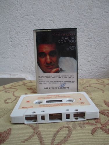 Cassette  Placido Domingo ,perhaps Love, John Denver