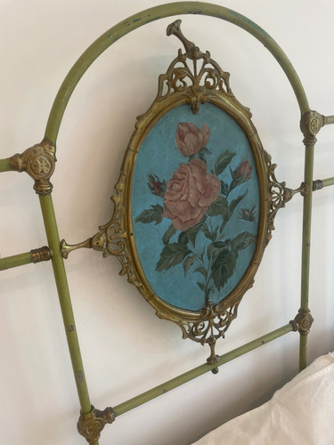 Cama Hierro Y Bronce 1,60 Elicagaray Verde Musgo Flores (Usado)