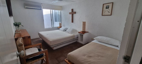 Casa En Venta En Fracc. Colinas De Santa Fe, En Xochitepec, Morelos