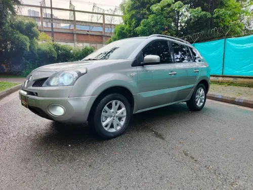 Renault Koleos 4x4 DYNAMIQUE PLUS CAJA SEXTA MECÁNICA REFULL DVD