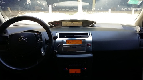 Citroen C4 2.0 Exclusive 5 Puertas