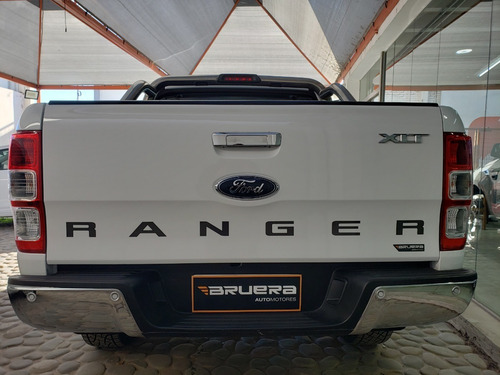 Imagen 5 de 14 de Ford Nueva Ranger Xlt 3.2 4x4 L/16 2018
