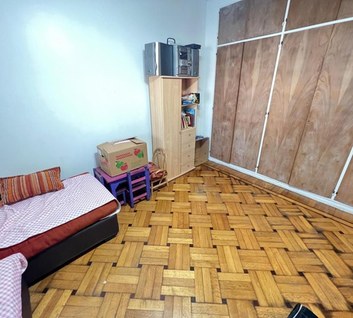 Venta De Departamento Con Galpon En Pompeya