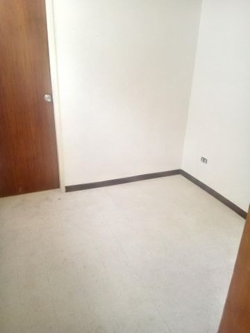 Imagen 16 de 22 de Venta De Hermoso Apartamento En Cumbres De Curumo / Ofc 21-14007