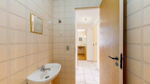 Imagem 5 de 30 de O Apartamento Conta Com Um Living Que Comporta Até 2 Ambientes, Além De Ter Uma Agradável Varanda, Boa Para Cultivar Plantas E Relaxar. - Ap02859 - 70339024