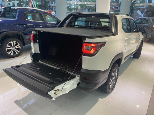 Fiat Strada 1.3 Volcano Cvt