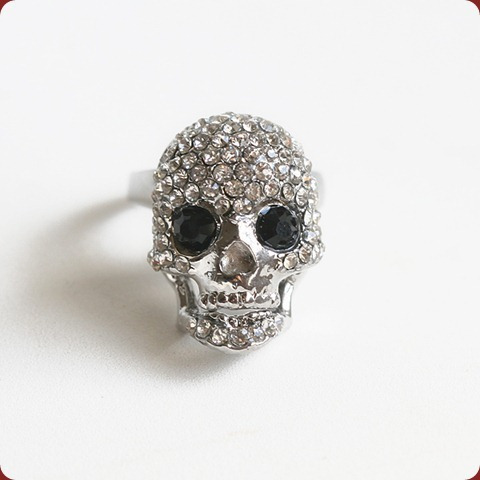 Imagem 3 de 5 de 36 Maxi Anel De Caveira Cravejado Com Strass Mandíbula Mexe