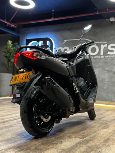 Nmax Connected 2023 Único Dueño 19.000 Kms