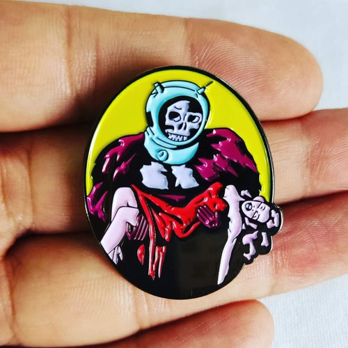 Pin Metalico De Monstruos Clásicos Del Cine De Terror 