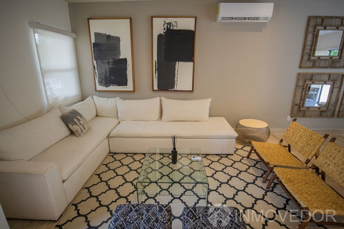 Casa · 3 Recámaras · Alberca · Residencial Arbolada · Av. Huayacan