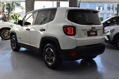 Imagen 6 de 14 de Jeep Renegade 1.8 Sport